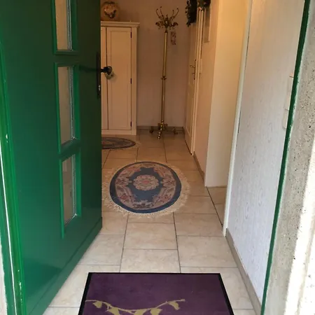 Little Auf 2 Etagen Raben Steinfeld