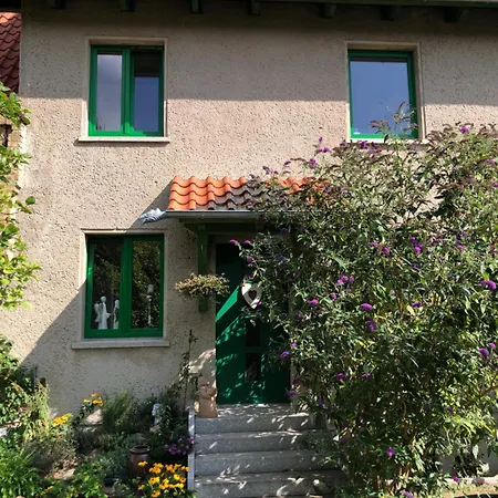 Little Auf 2 Etagen Appartamento Raben Steinfeld